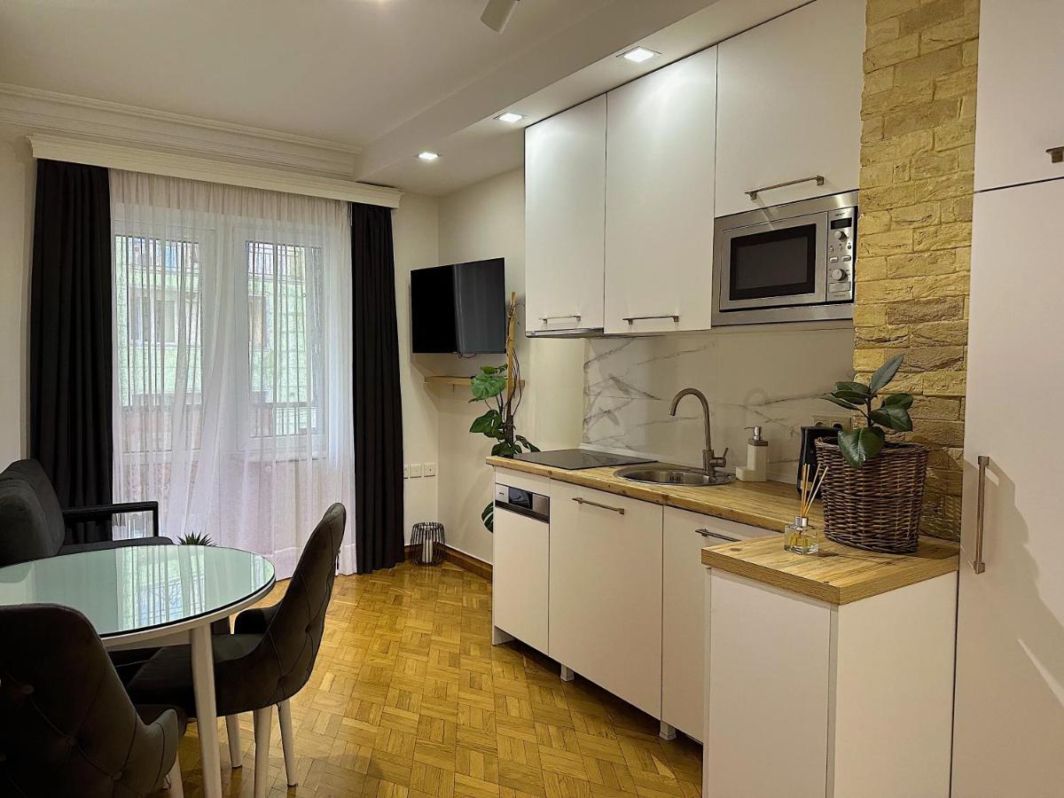Apartment Batumi Exteriör bild