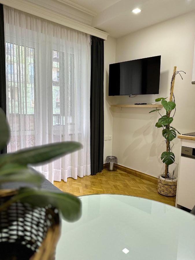 Apartment Batumi Exteriör bild