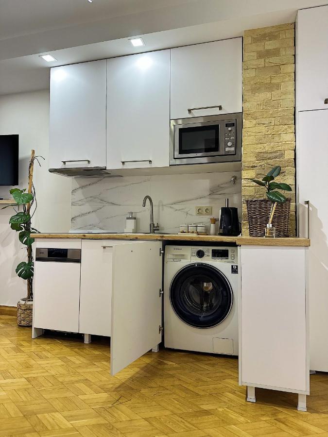 Apartment Batumi Exteriör bild